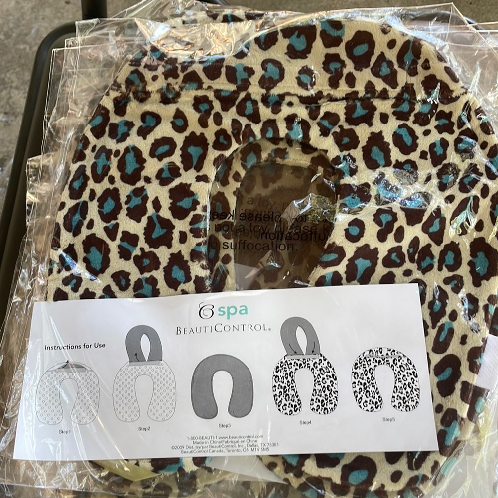 COPY - New BeautiControl cheeta neck wrap covers